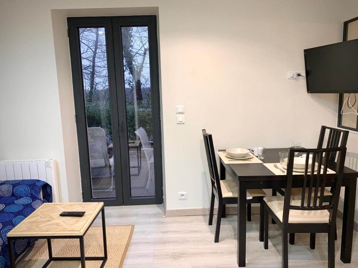 Jouy La Longere, Proche Hec, Versailles, Parking Prive Gratuit ภายนอก รูปภาพ