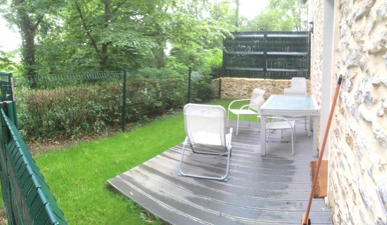 Jouy La Longere, Proche Hec, Versailles, Parking Prive Gratuit ภายนอก รูปภาพ